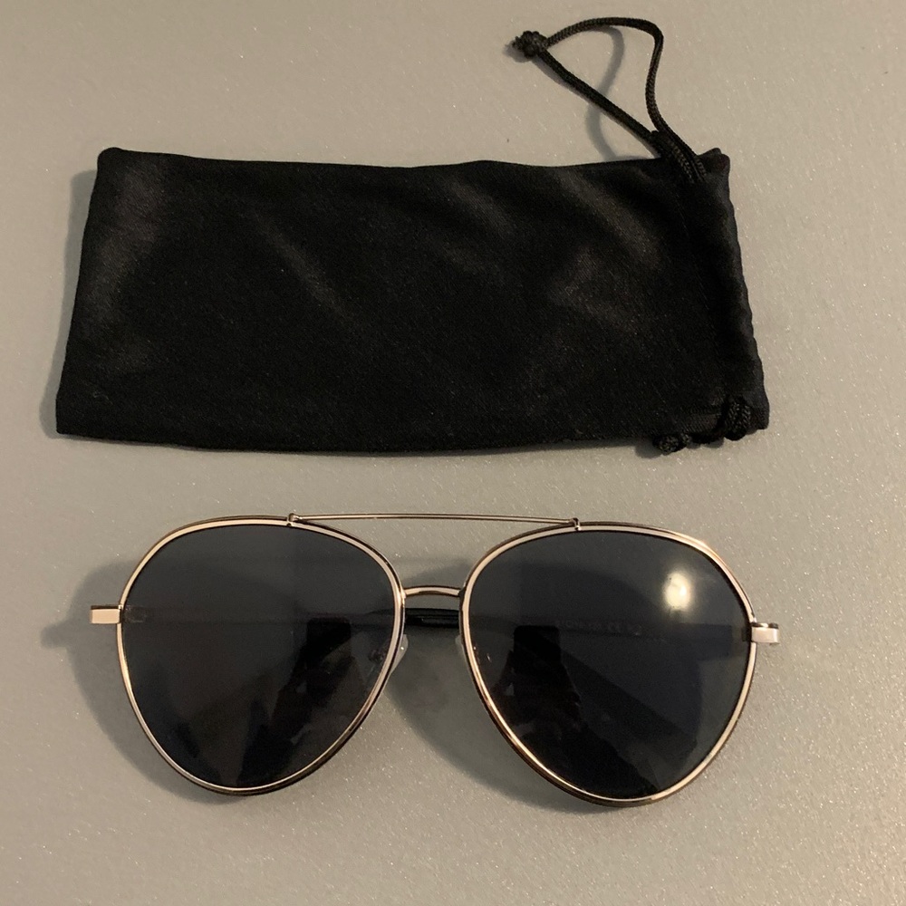 Kendall and Kylie Stylish Black Aviator Sunglasses